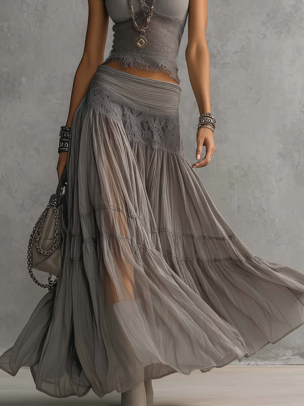 Elena - Conjunto de Top con Encaje y Falda Maxi Plisada