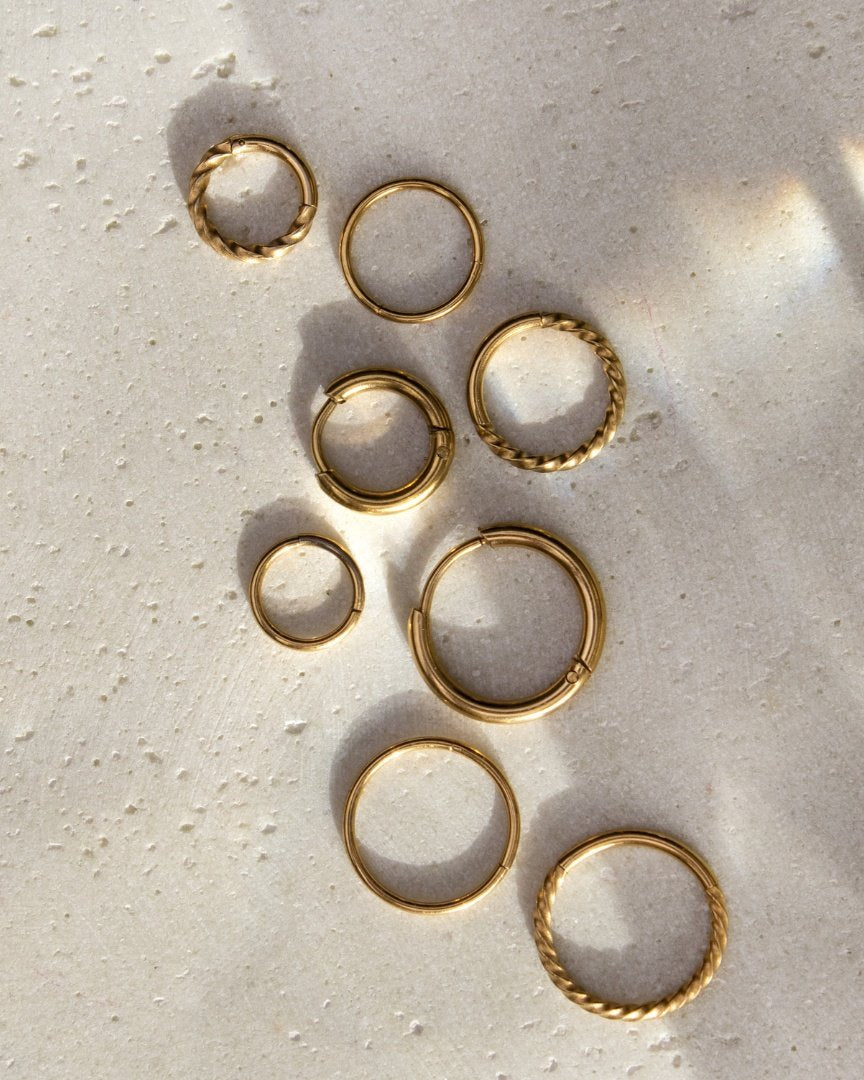 Gold "Twisted Click" Piercing Ring