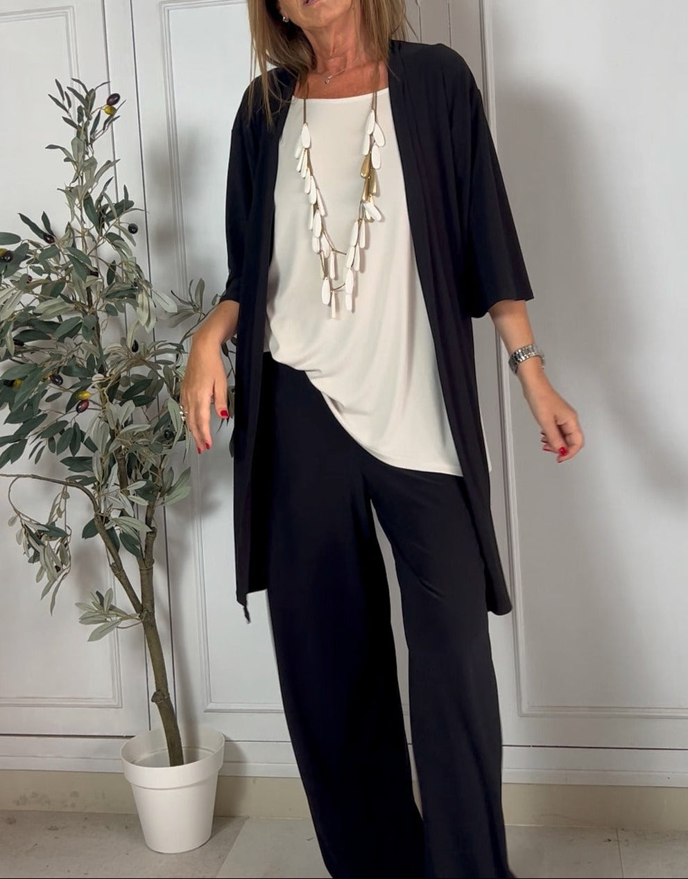 LOLA™ Short Sleeve Blouse