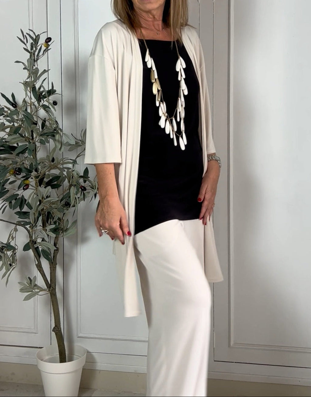 LOLA™ Short Sleeve Blouse