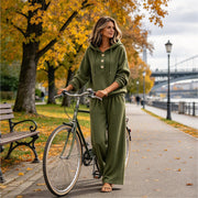 Conjunto de Sudadera con Capucha y Pantalón